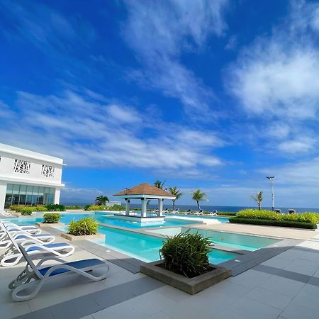 Arterra Seaview Resort Lapu-Lapu City Eksteriør bilde