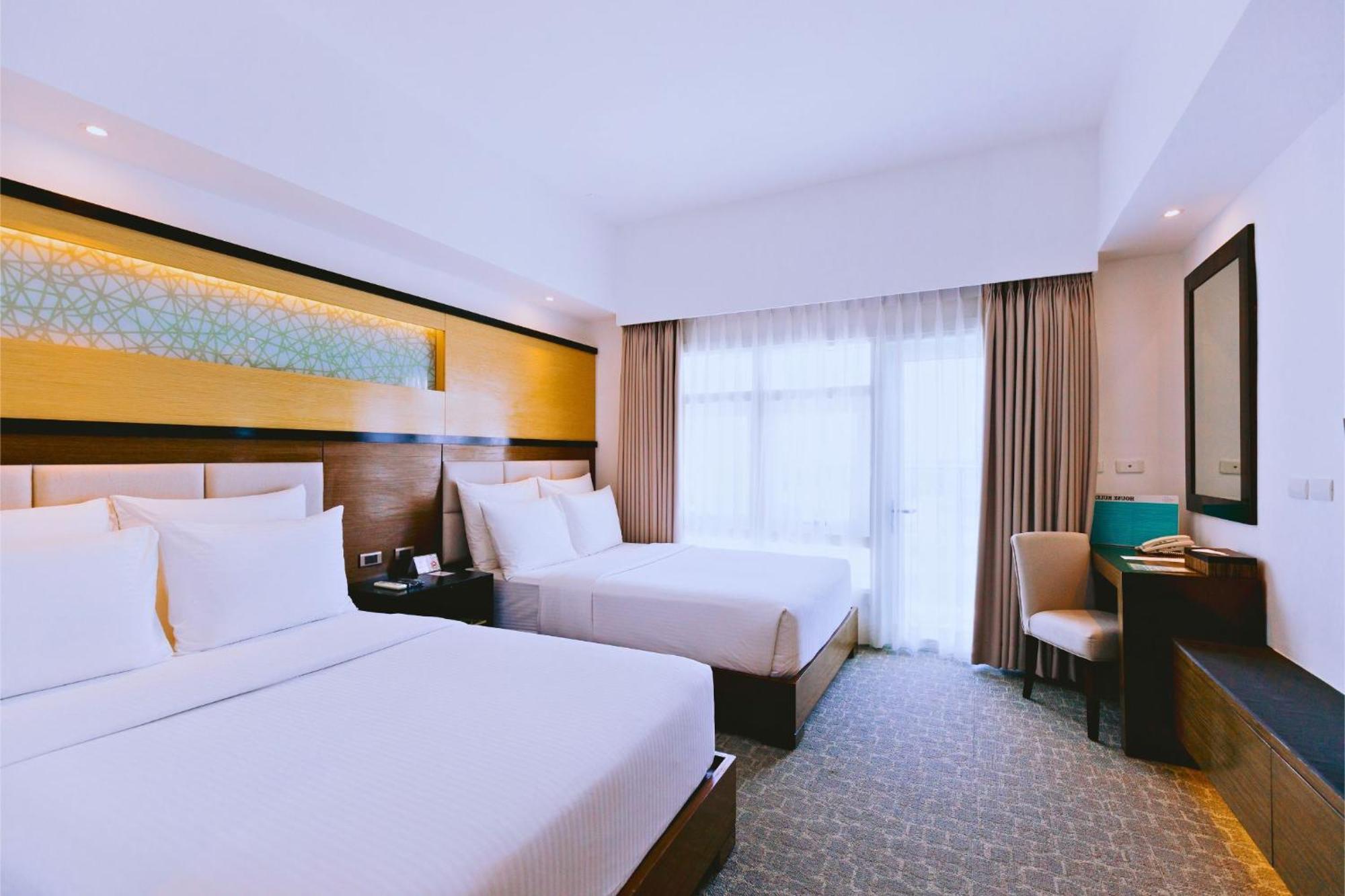 Arterra Seaview Resort Lapu-Lapu City Eksteriør bilde